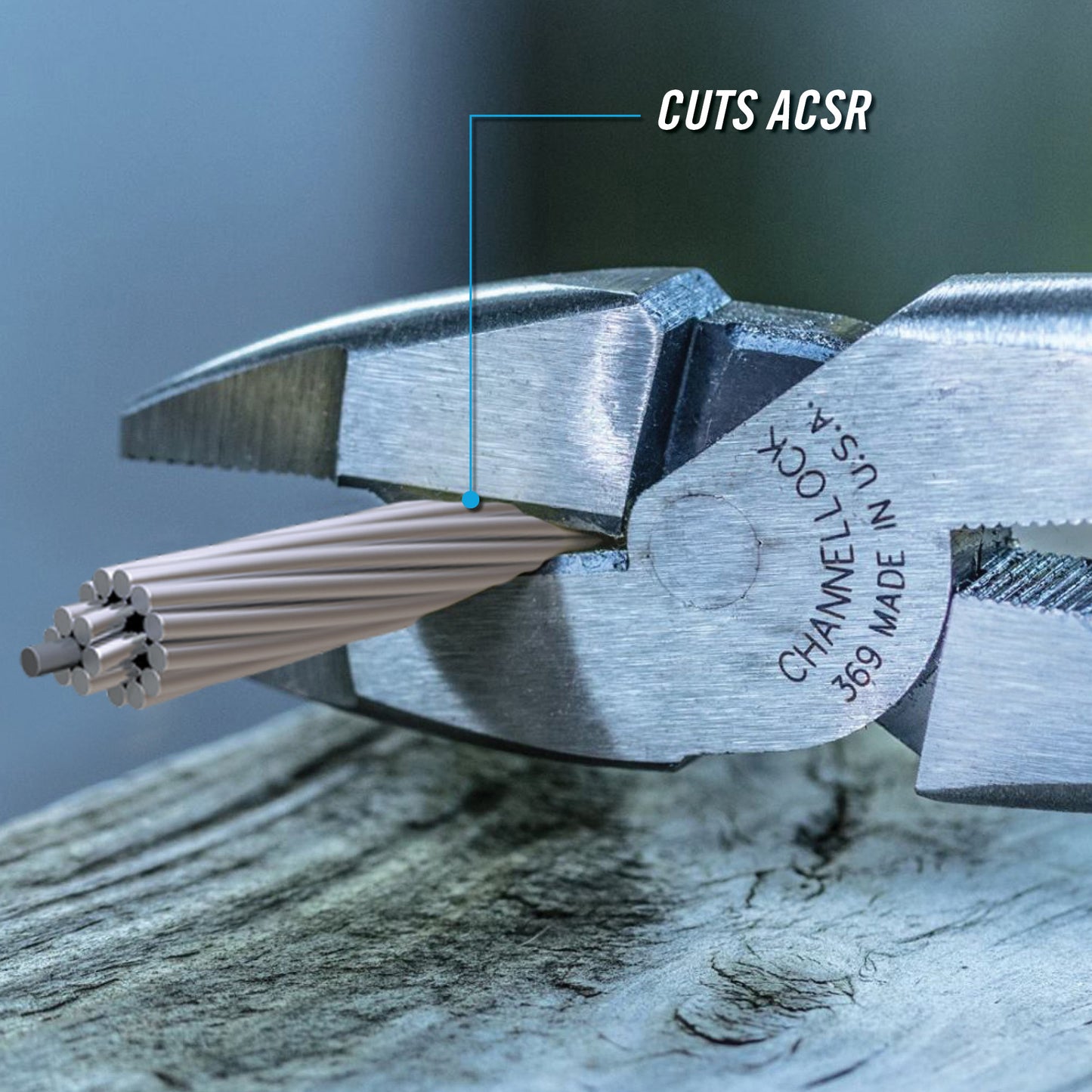 9.5-inch XLT Round Nose Linemen's Pliers (369)