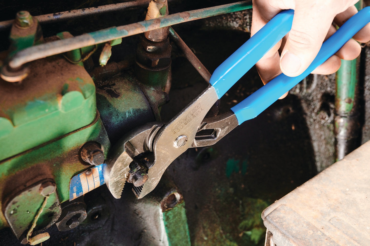 10-inch Straight Jaw Tongue & Groove Pliers (430)