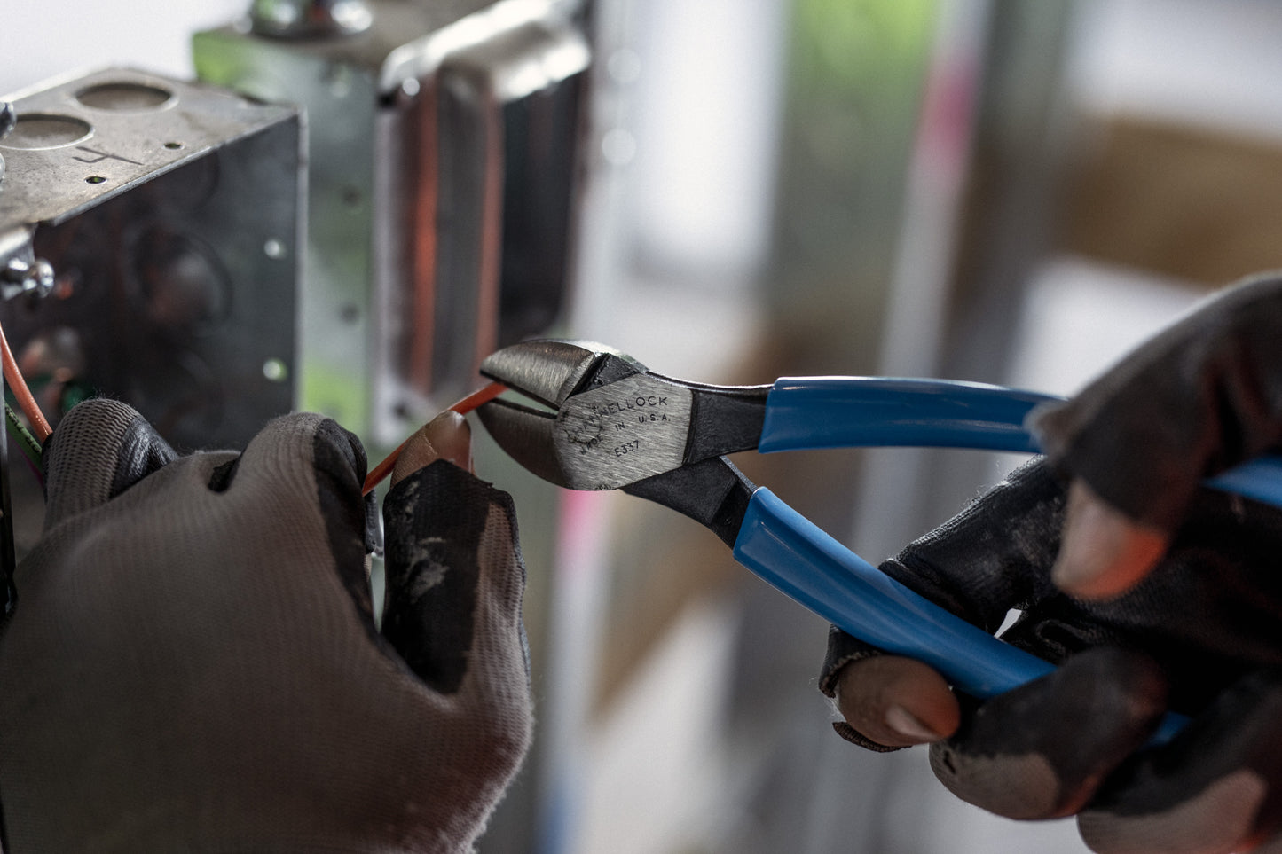 7-inch XLT Diagonal Cutting Pliers (337)