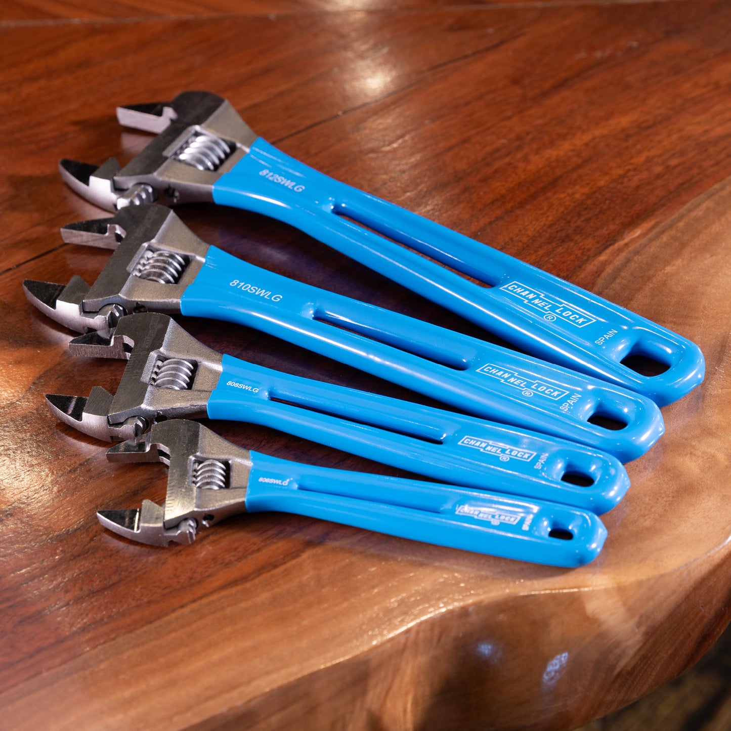 12-inch Lightweight Extra Slim Jaw WideAzz® Adjustable Wrench (812SWLG)