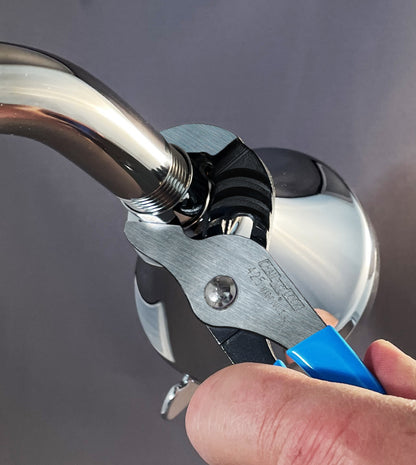 6.5-inch Smooth Jaw Tongue & Groove Pliers (425)